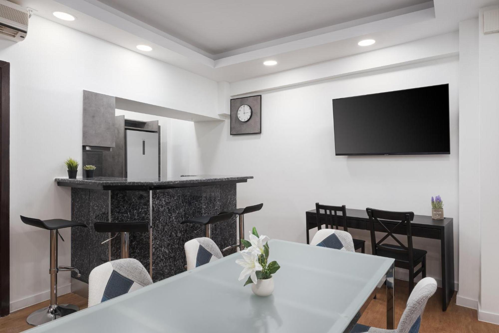 Syntagma Mitropoleos Residence Atene Esterno foto